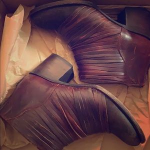 FREEBIRD HEELED ANKLE BOOT